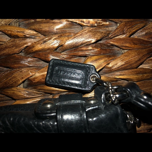 Coach Wristlet - Picture 4 of 4